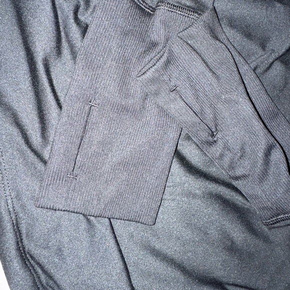 Nike Women’s Running  Jacket - Picture 6 of 6